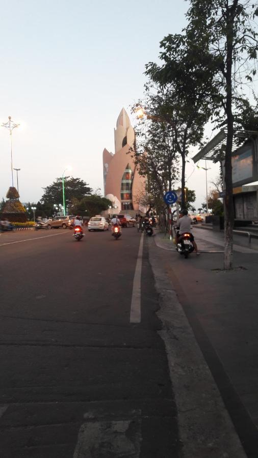 Hotel Yen Indochine Nha Trang Bagian luar foto